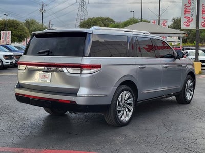 2024 Lincoln Navigator L Reserve