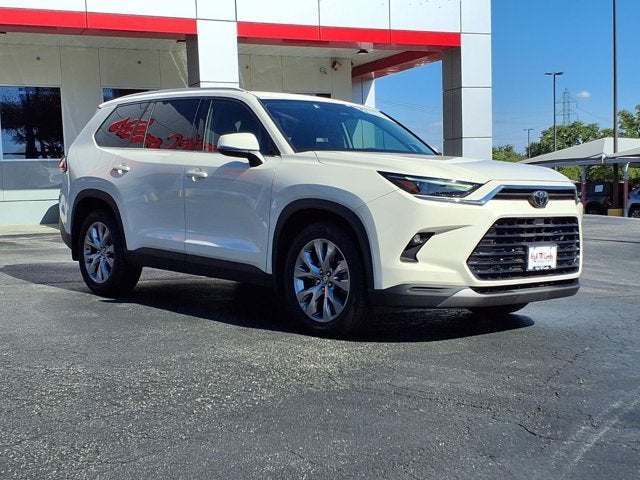 2024 Toyota Grand Highlander Base