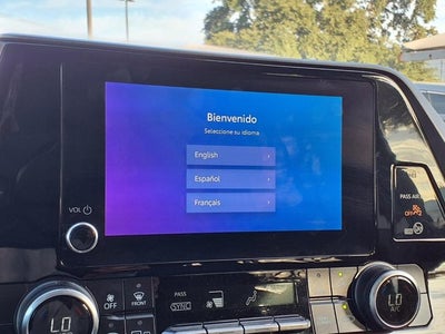 2025 Toyota Highlander LE