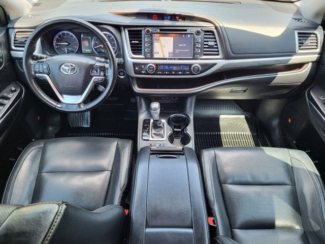 2019 Toyota Highlander LIMITED PLATINU