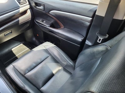 2019 Toyota Highlander LIMITED PLATINU