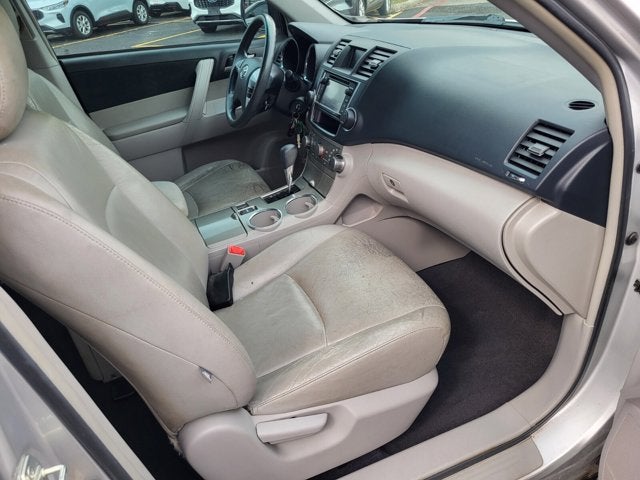 2013 Toyota Highlander Plus