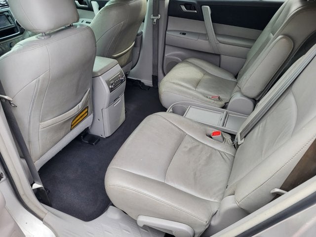2013 Toyota Highlander Plus