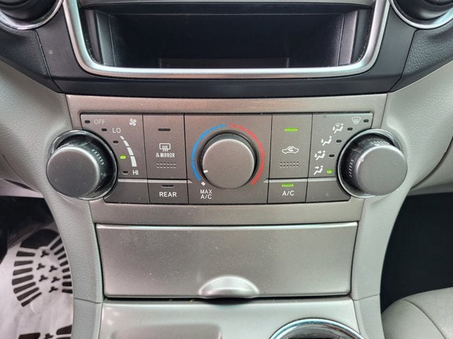 2013 Toyota Highlander Plus