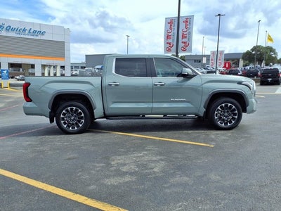 2026 Toyota Tundra 4WD Limited