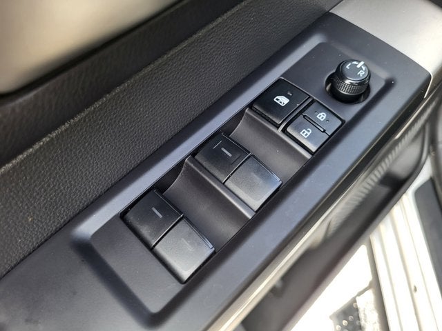 2023 Toyota Tundra 4WD SR5