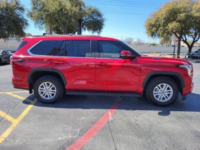 2023 Toyota Sequoia SR5