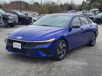 2025 Hyundai Elantra Hybrid SEL Sport