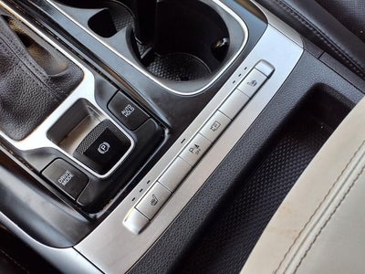 2023 Kia Carnival LX