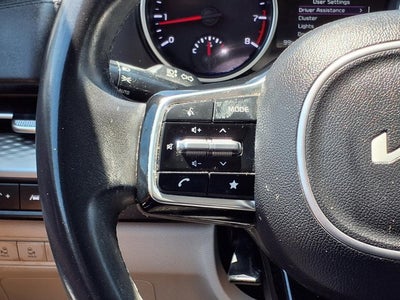 2023 Kia Carnival LX