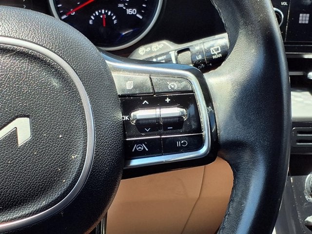 2023 Kia Carnival LX
