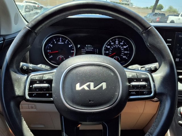 2023 Kia Carnival LX