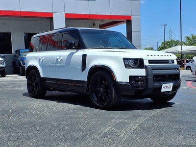 2023 Land Rover Defender X-Dynamic SE