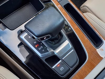 2022 Audi Q5 S line Premium Plus
