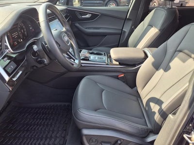 2025 Audi Q7 Premium Plus