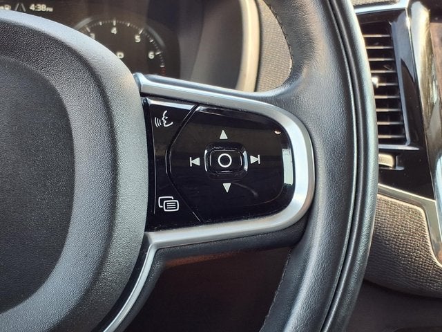 2018 Volvo XC90 Momentum