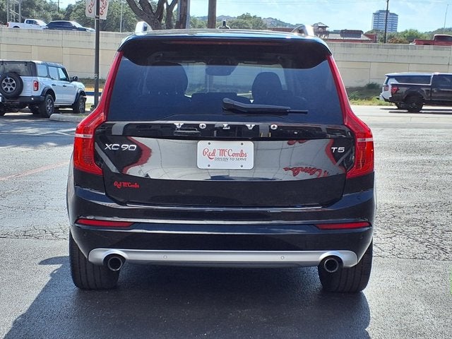 2018 Volvo XC90 Momentum