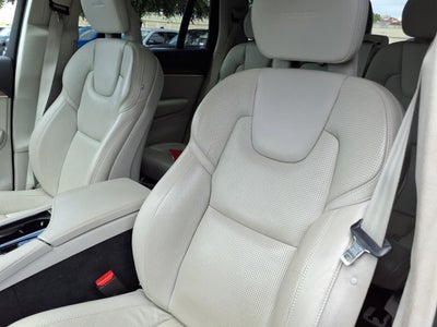 2020 Volvo XC90 Inscription