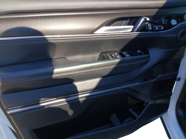 2024 Jeep Grand Wagoneer L Series II