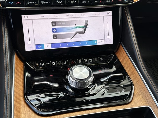 2023 Jeep Grand Wagoneer Series III