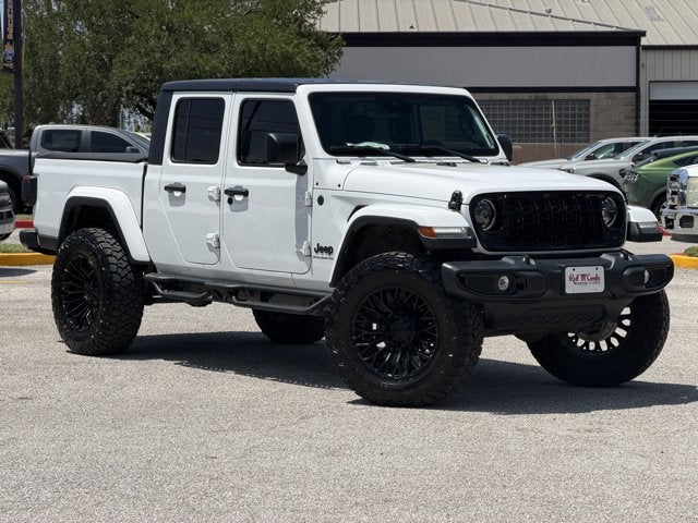 2024 Jeep Gladiator Willys