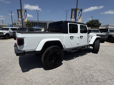 2024 Jeep Gladiator Willys