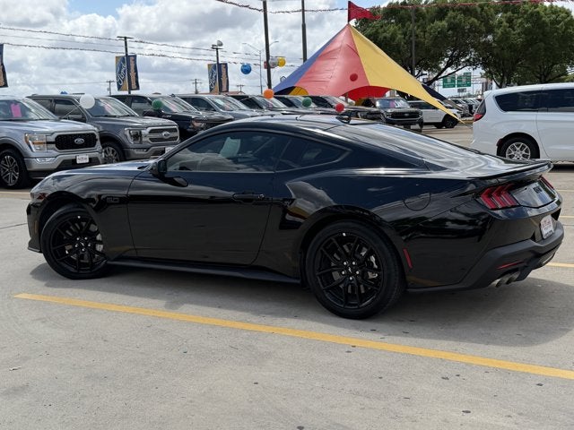 2024 Ford Mustang Base