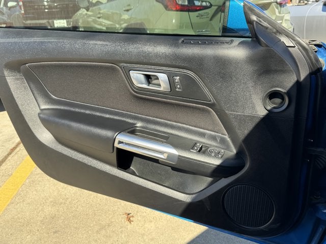 2021 Ford Mustang EcoBoost