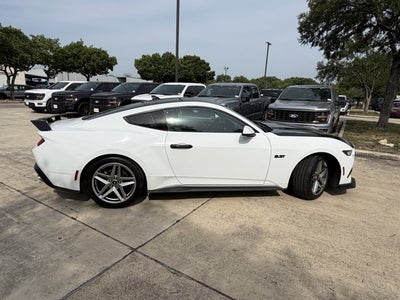 2024 Ford Mustang Base