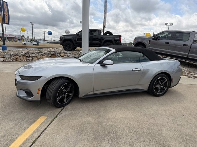 2025 Ford Mustang Base