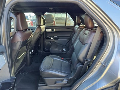 2022 Ford Explorer Platinum