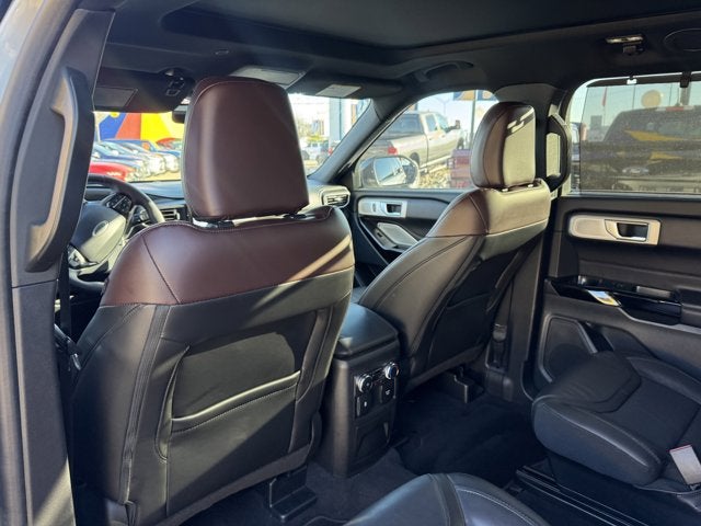 2022 Ford Explorer Platinum