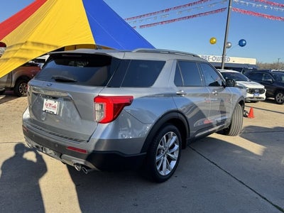 2022 Ford Explorer Platinum