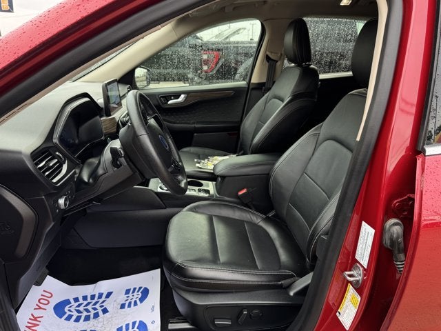 2020 Ford Escape Titanium Hybrid