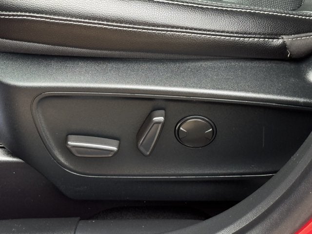 2020 Ford Escape Titanium Hybrid