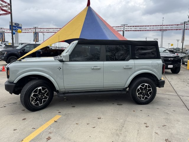 2023 Ford Bronco Outer Banks