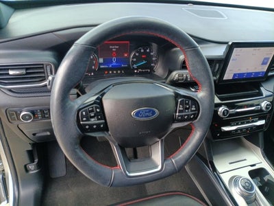 2024 Ford Explorer ST-Line