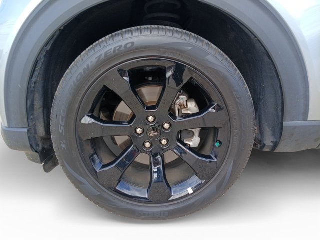 2024 Ford Explorer ST-Line