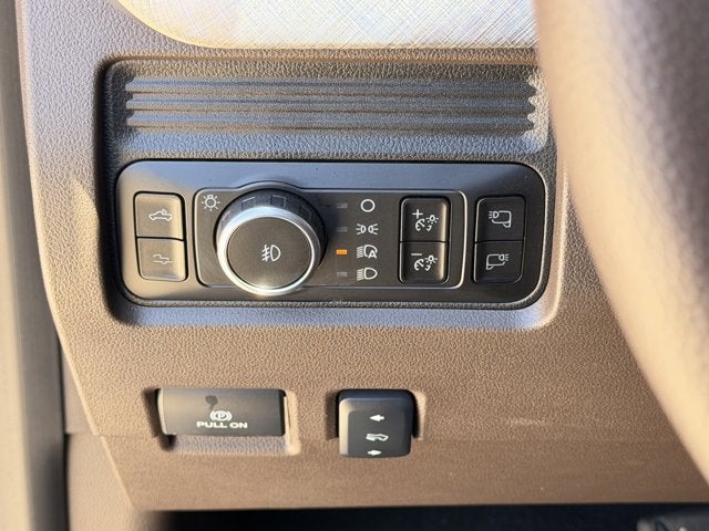 2025 Ford Super Duty F-250 SRW Super Duty