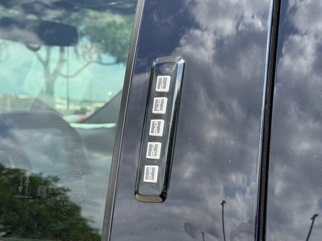 2022 Ford Super Duty F-250 SRW Lariat