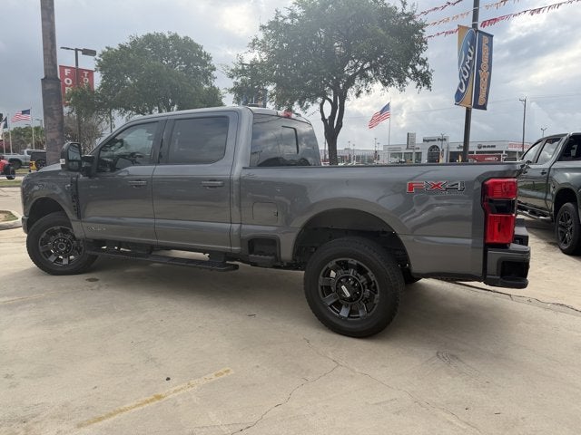 2023 Ford Super Duty F-250 SRW Lariat