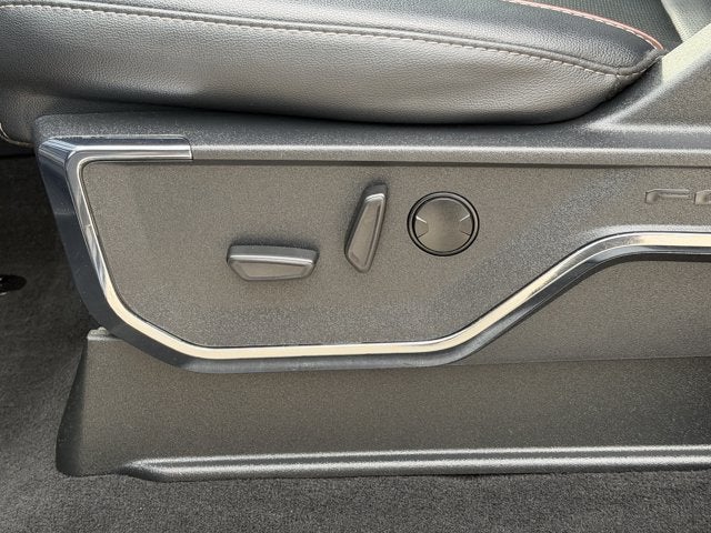 2023 Ford Super Duty F-250 SRW Lariat