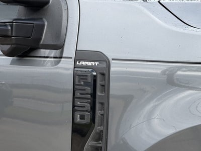 2023 Ford Super Duty F-250 SRW Lariat