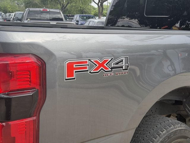 2023 Ford Super Duty F-250 SRW Lariat