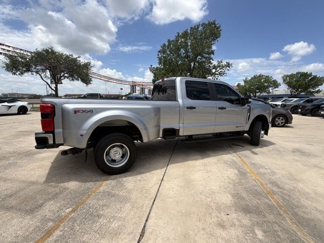 2024 Ford Super Duty F-350 DRW XL