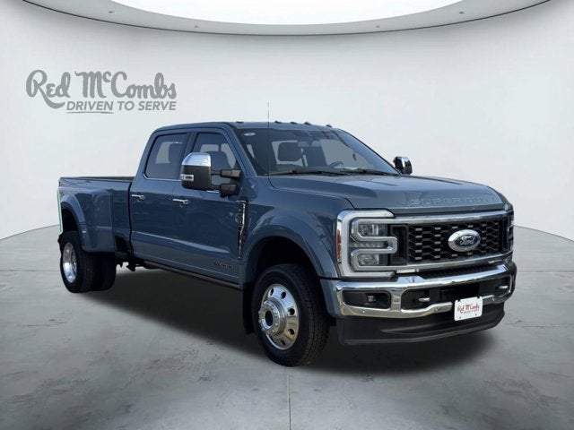 2023 Ford Super Duty F-450 DRW Lariat