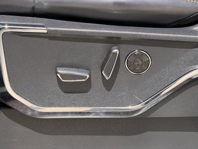 2022 Ford F-150 Platinum PowerBoost