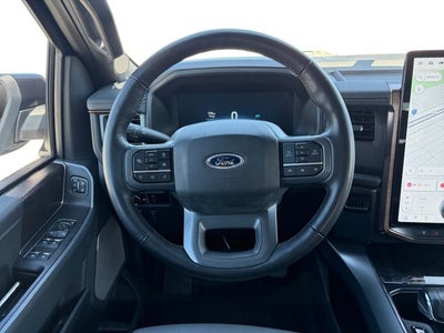 2023 Ford F-150 Lightning Lariat®