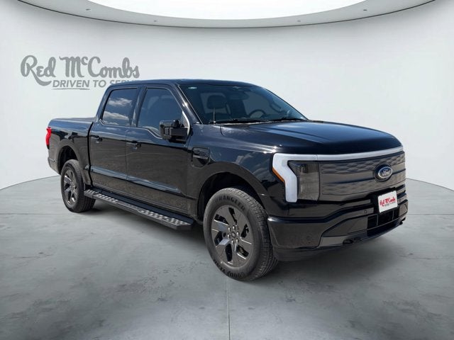2023 Ford F-150 Lightning Lariat®