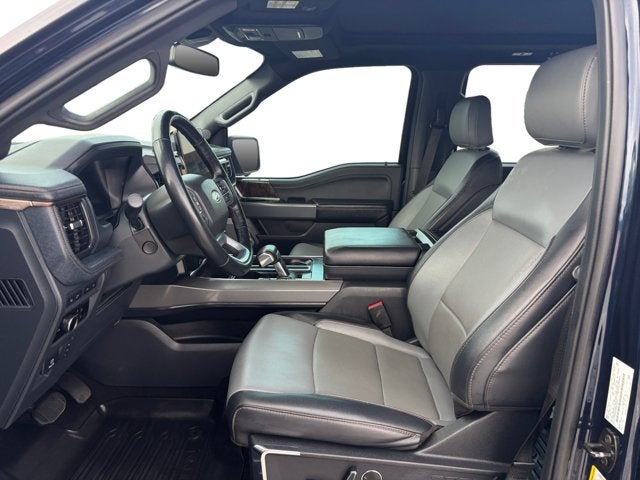 2023 Ford F-150 Lightning LARIAT